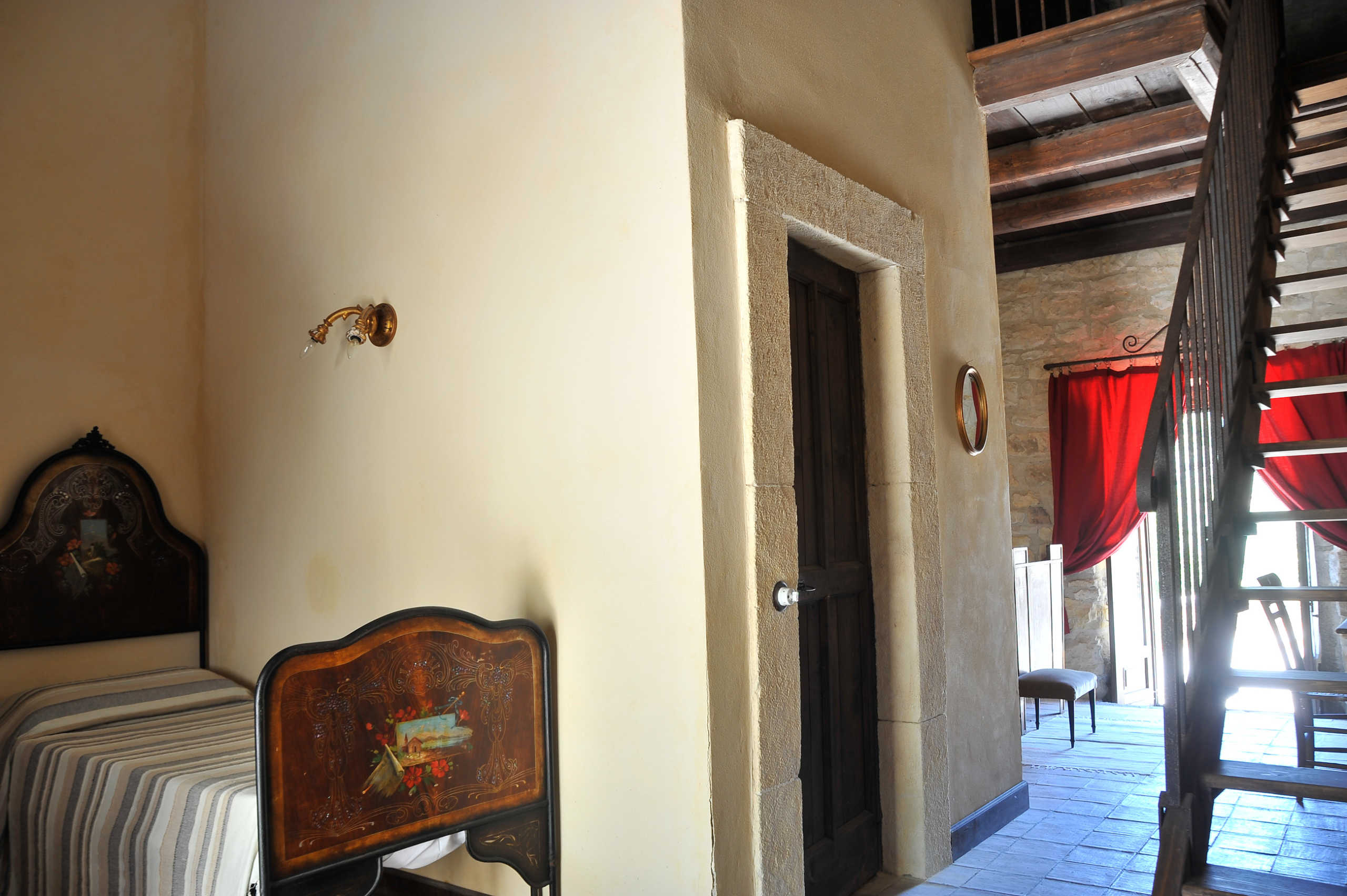 Sicilian farmhouse cottage for sale.