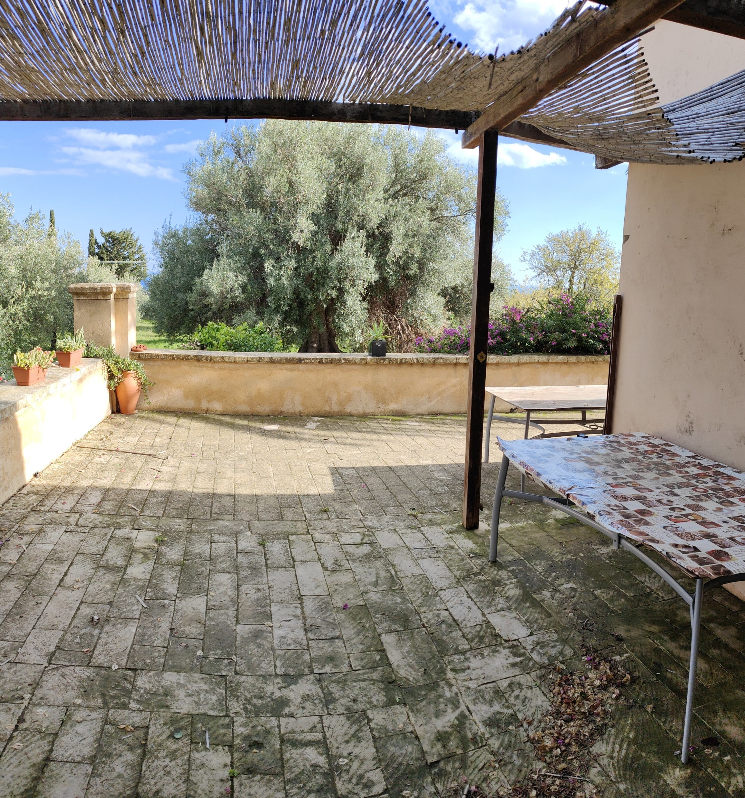 For sale "Casale Del Frantoio" a panoramic estate between Avola and Noto