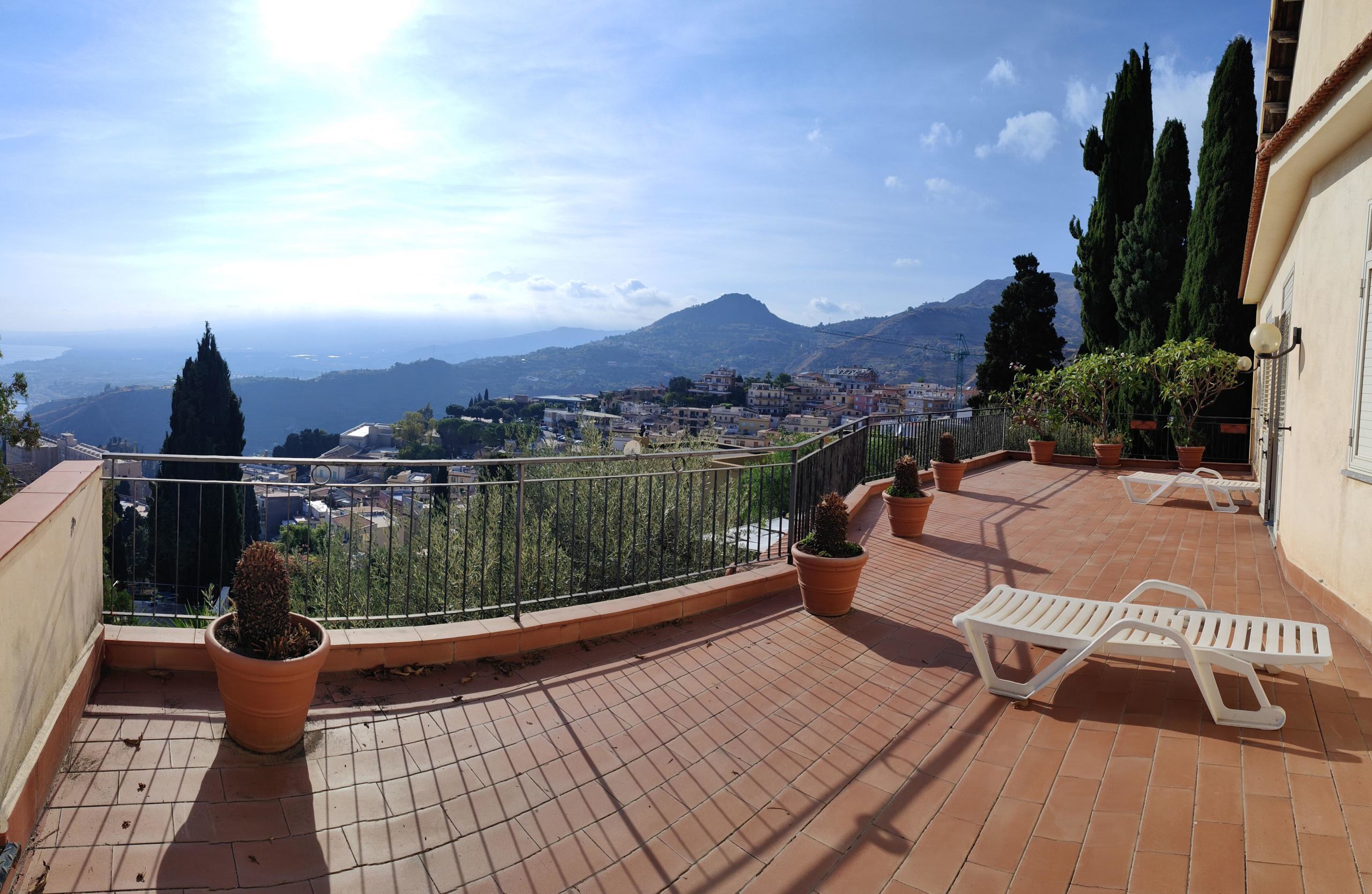 For sale, exclusive villa "the terraces" in taormina with panoramic view.